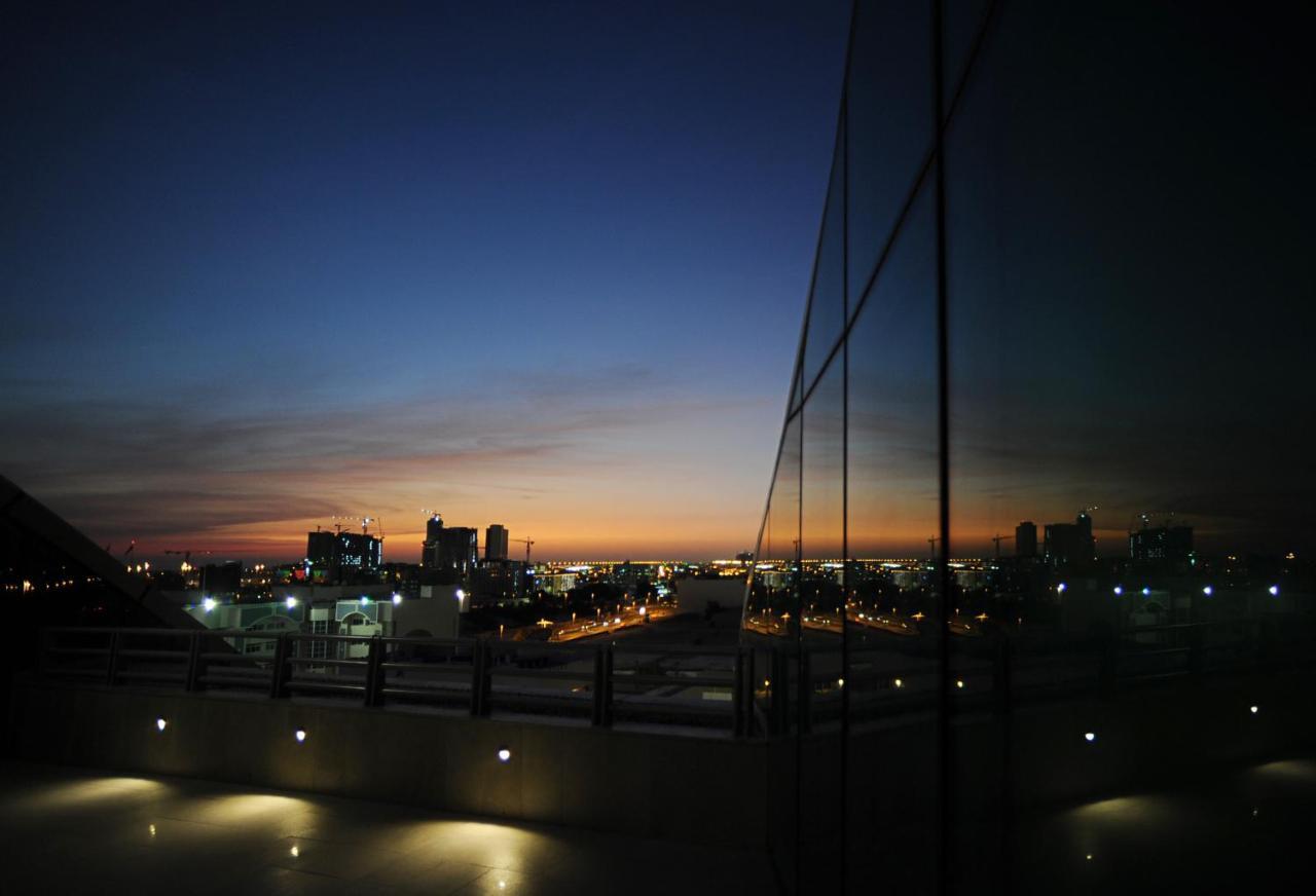 Millennium Al Rawdah Hotel Abu Dhabi Esterno foto